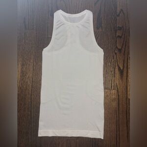 Lululemon Swiftly Tech High-Neck Tank Top 2.0